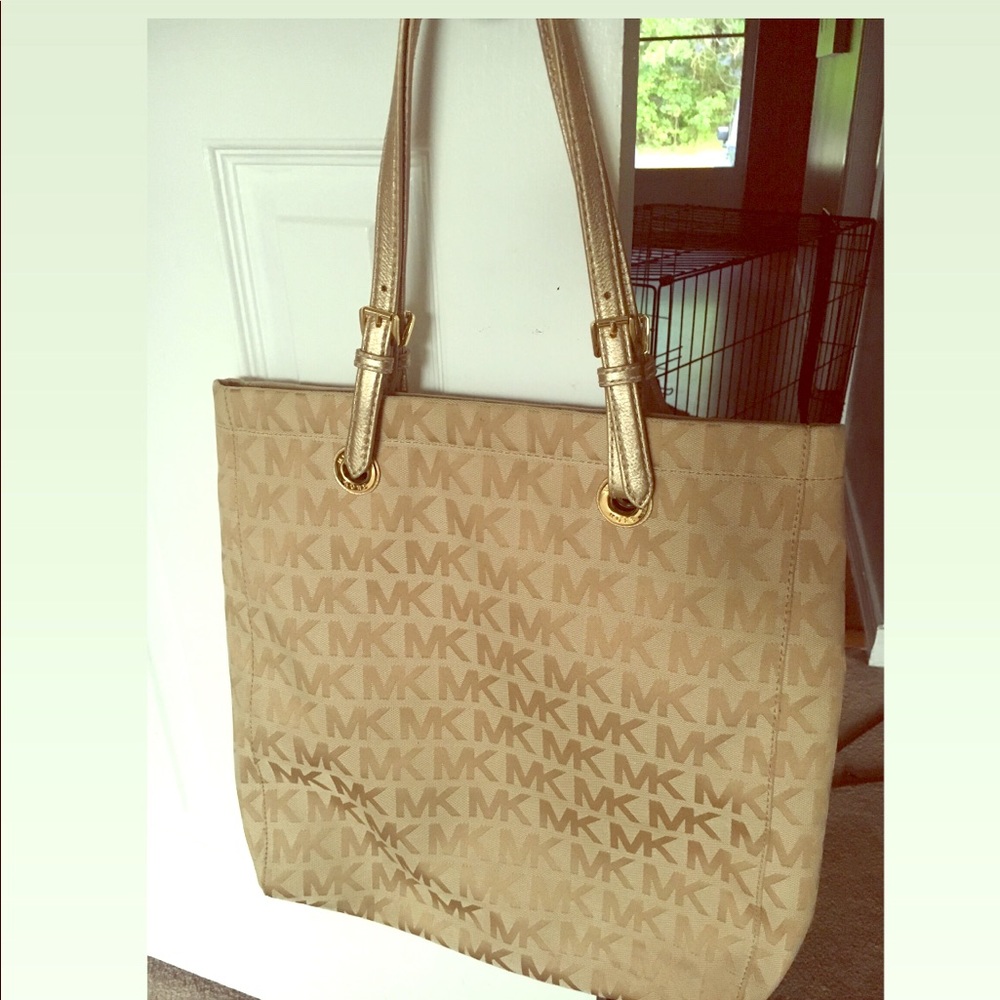 Gently Used MK tote
